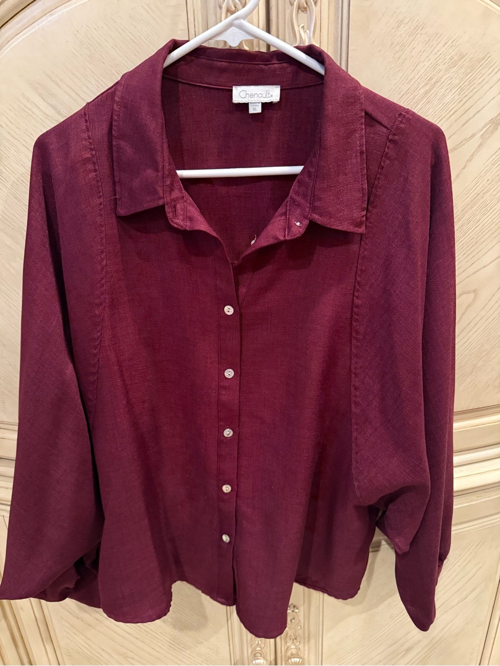 Chenault Deep Burgundy Button-Front Women's Shirt, size XL